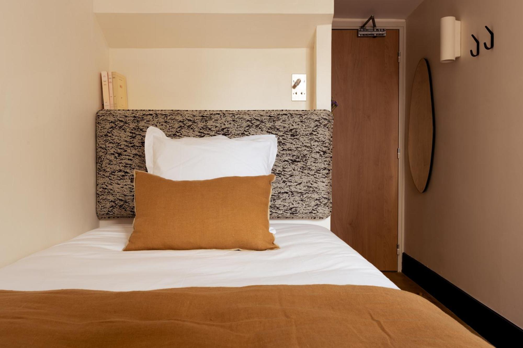 Hotel De La Gaite Paris Ngoại thất bức ảnh